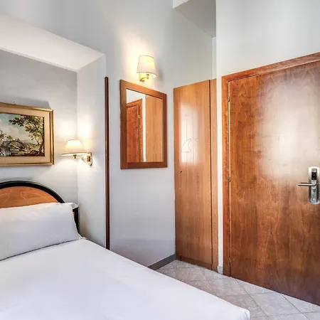 Sonya Hotel 3*