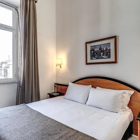 Sonya Hotel