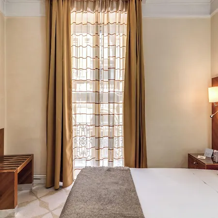 Sonya Hotel